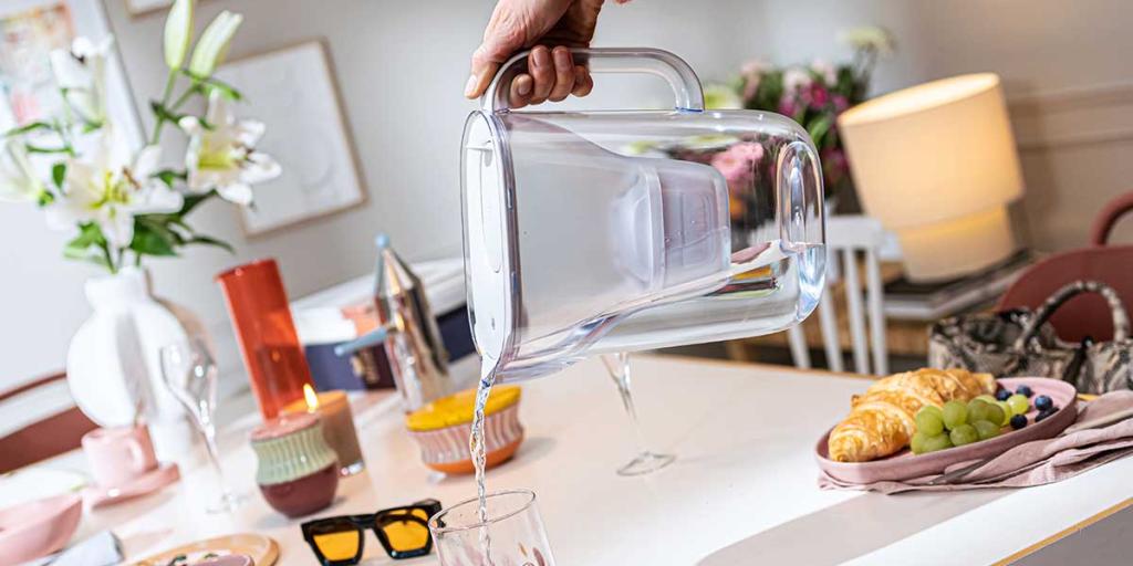 ブリタ ポット型浄水器 スタイル エッセンシャル | BRITA®
