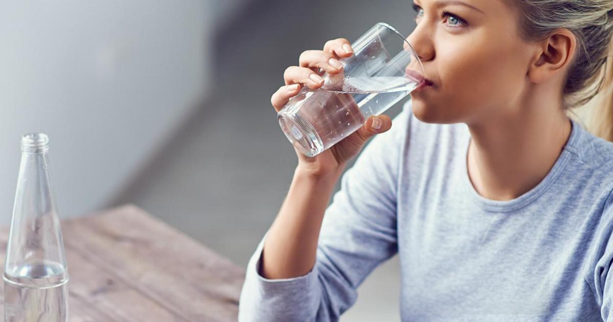 1日に必要な水分量は Brita