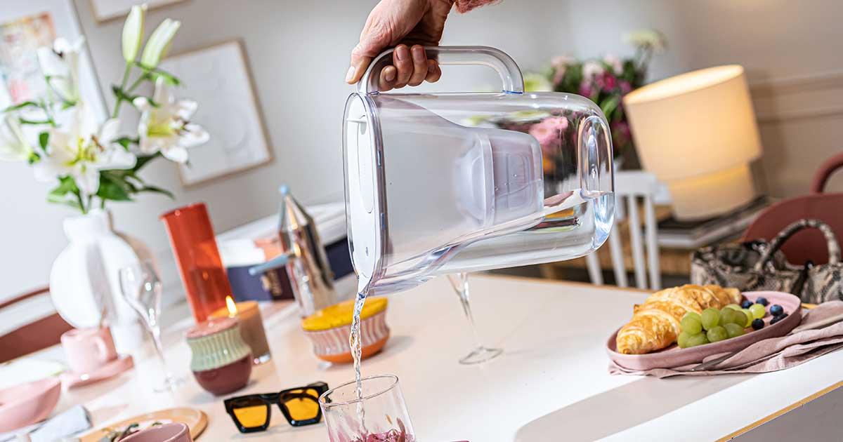 ブリタ ポット型浄水器 スタイル エッセンシャル | BRITA®